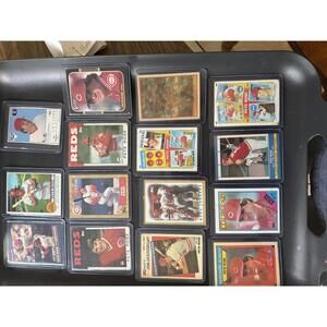Vintage Pete Rose Cincinnati Reds Baseball Card Collection